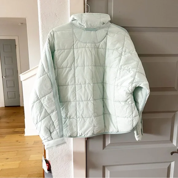 NWT Free People Pippa Packable Puffer Jacket Saltwater - Picture 5 of 5
